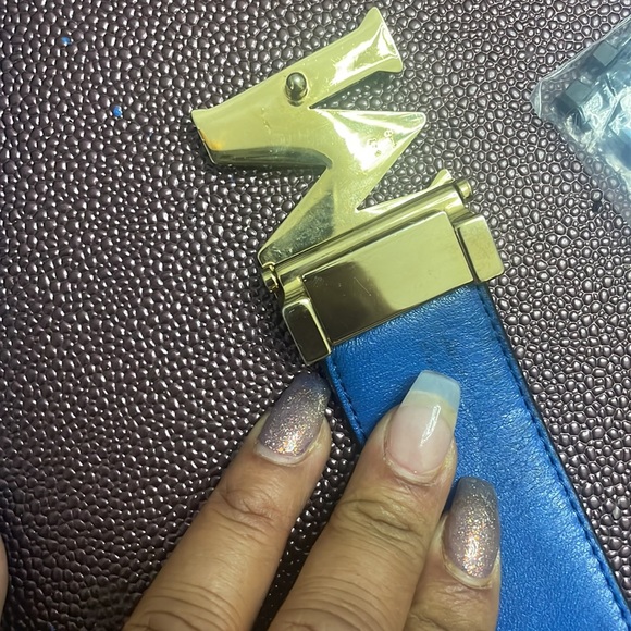 MCM reversible belt - Picture 7 of 8